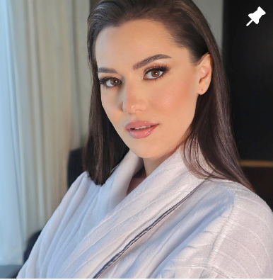 Instagram红人推广：R***y｜阿拉伯 美妆